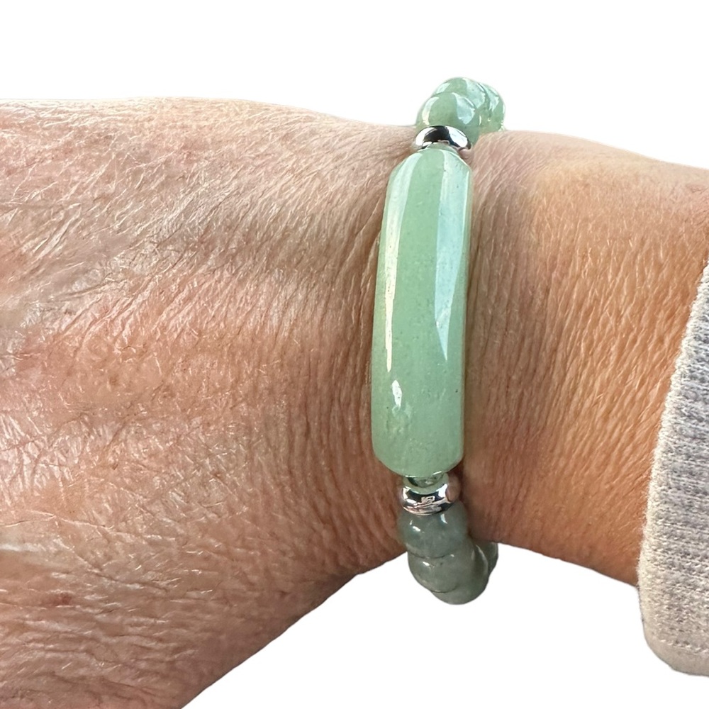 Pale Green Natural Stone Beaded Bracelet